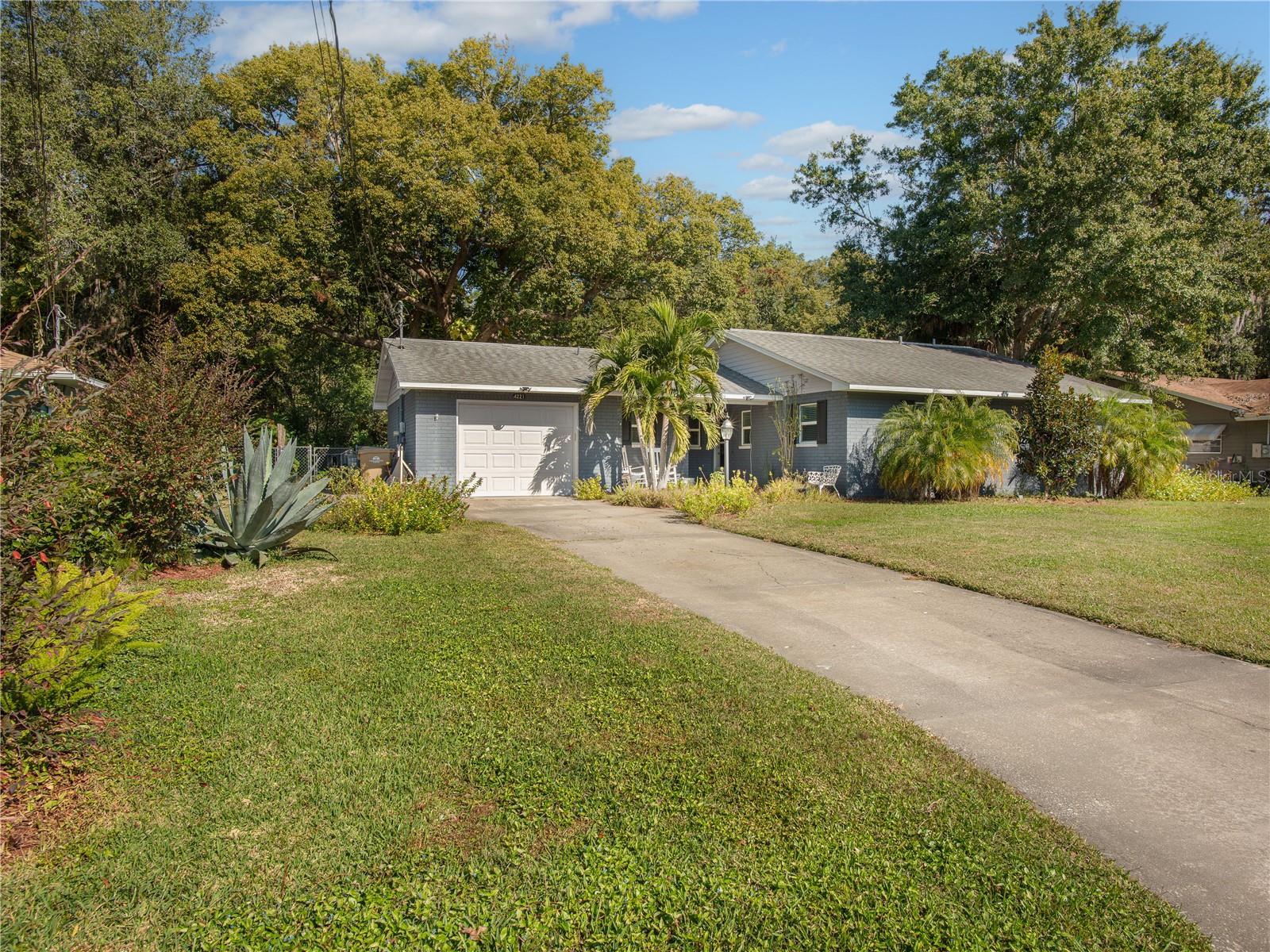 Image 3 of 29 For 4221 Lake Eleanor Drive