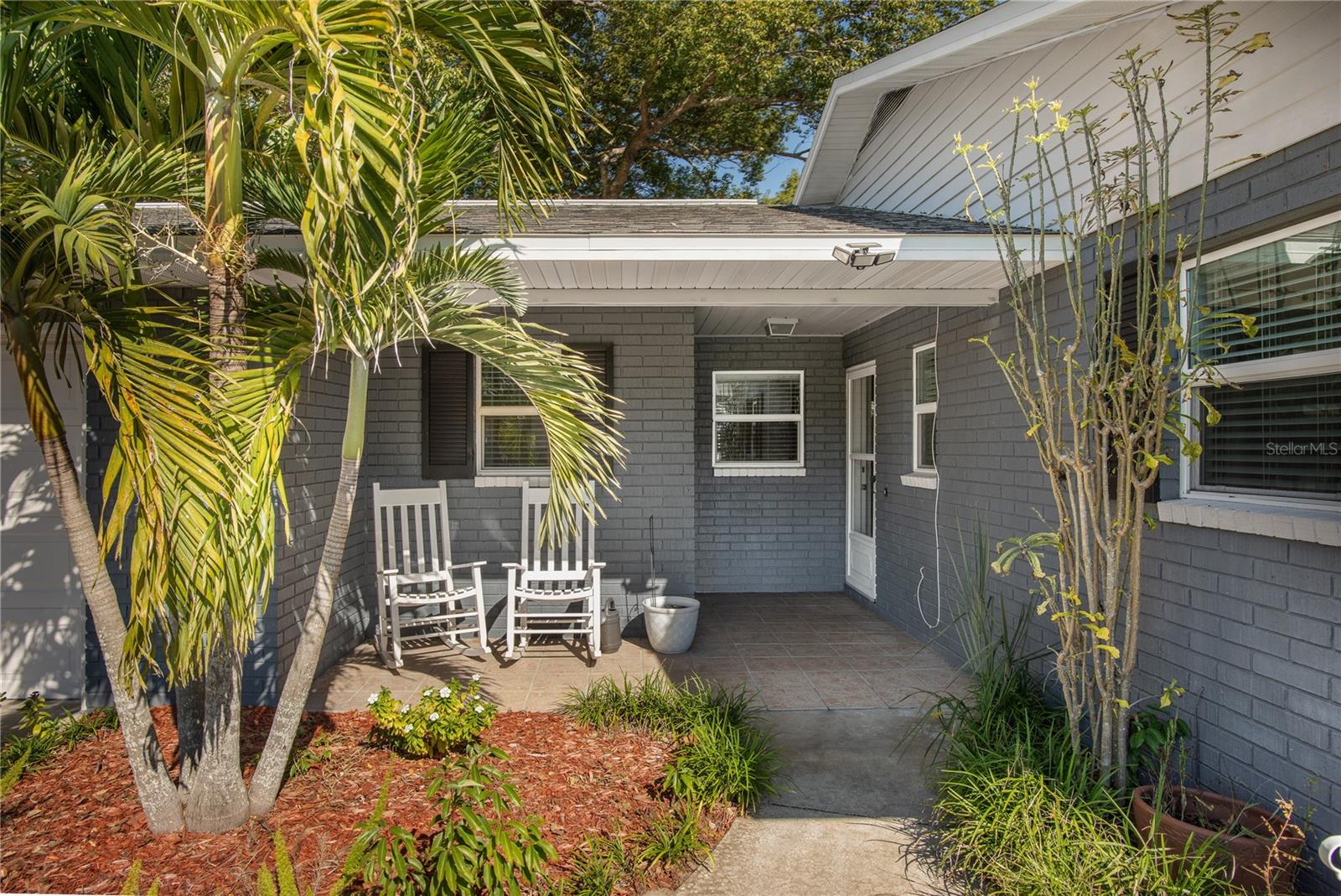 Image 4 of 29 For 4221 Lake Eleanor Drive