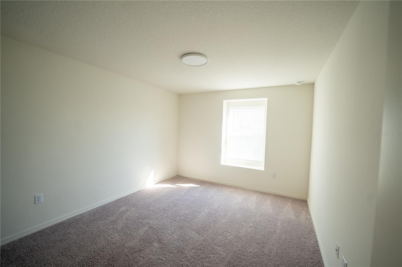 Image 19 of 21 For 9660 Westside Hills Drive