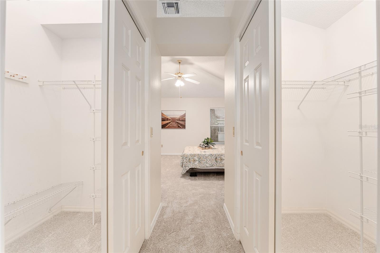 Image 33 of 49 For 703 Melendez Way