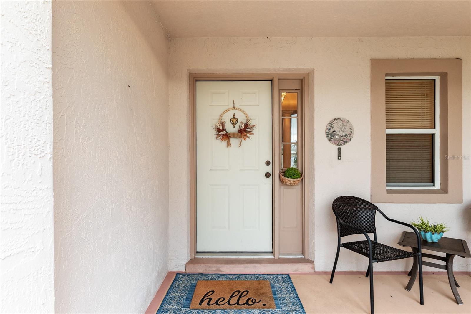 Image 5 of 49 For 703 Melendez Way