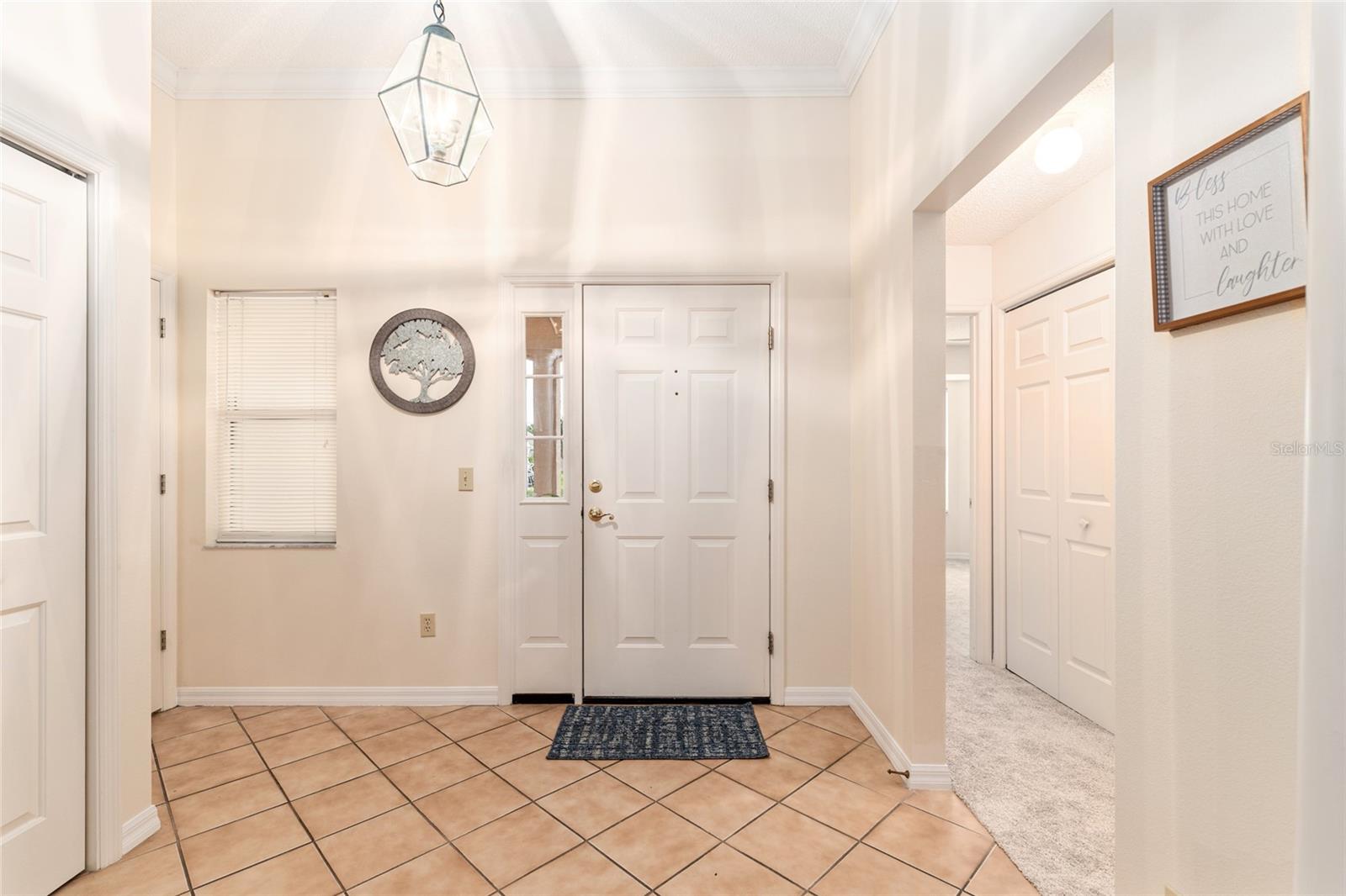 Image 8 of 49 For 703 Melendez Way