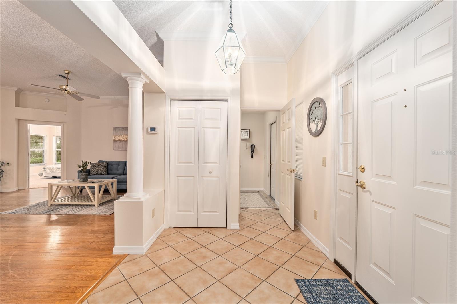 Image 9 of 49 For 703 Melendez Way