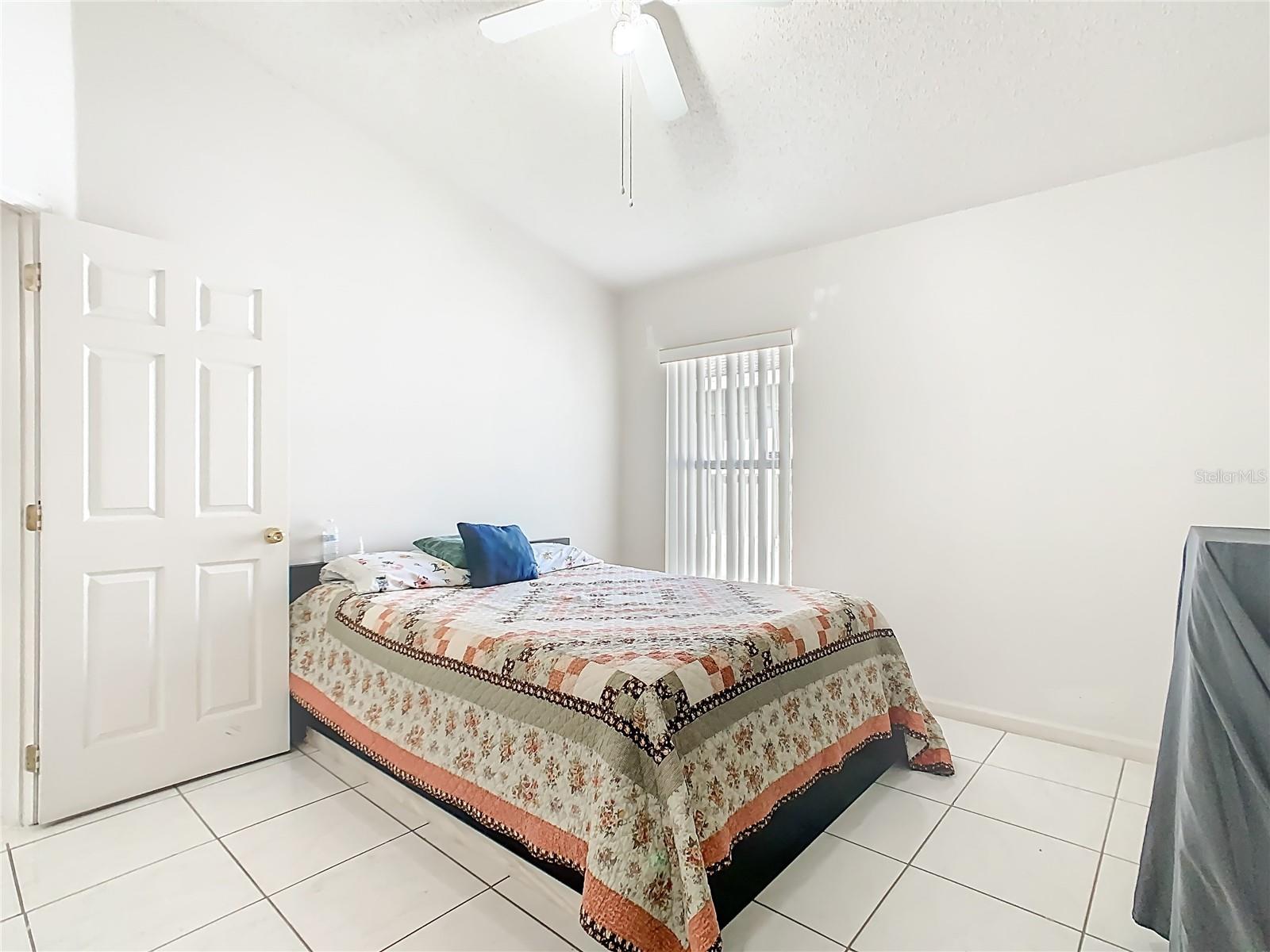 Image 13 of 27 For 15933 Bay Vista Drive