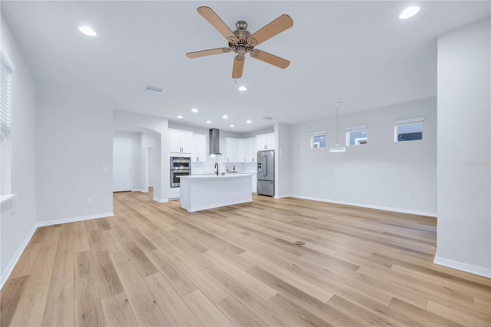 Image 11 of 44 For 7179 Spring Park Drive