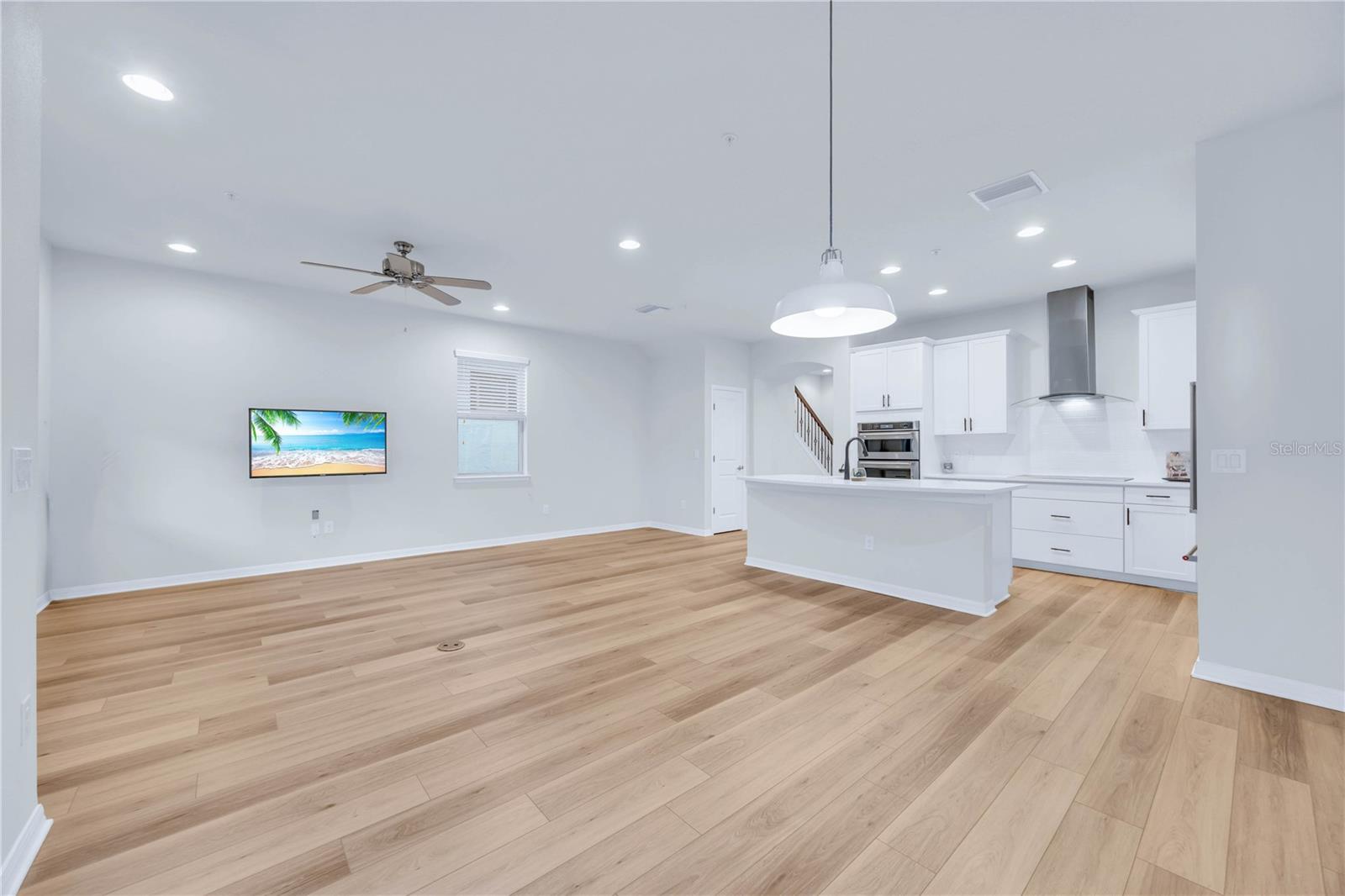 Image 12 of 44 For 7179 Spring Park Drive