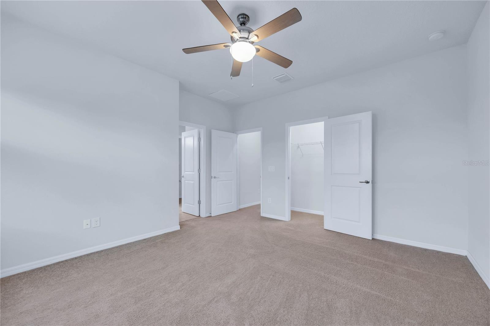 Image 21 of 44 For 7179 Spring Park Drive