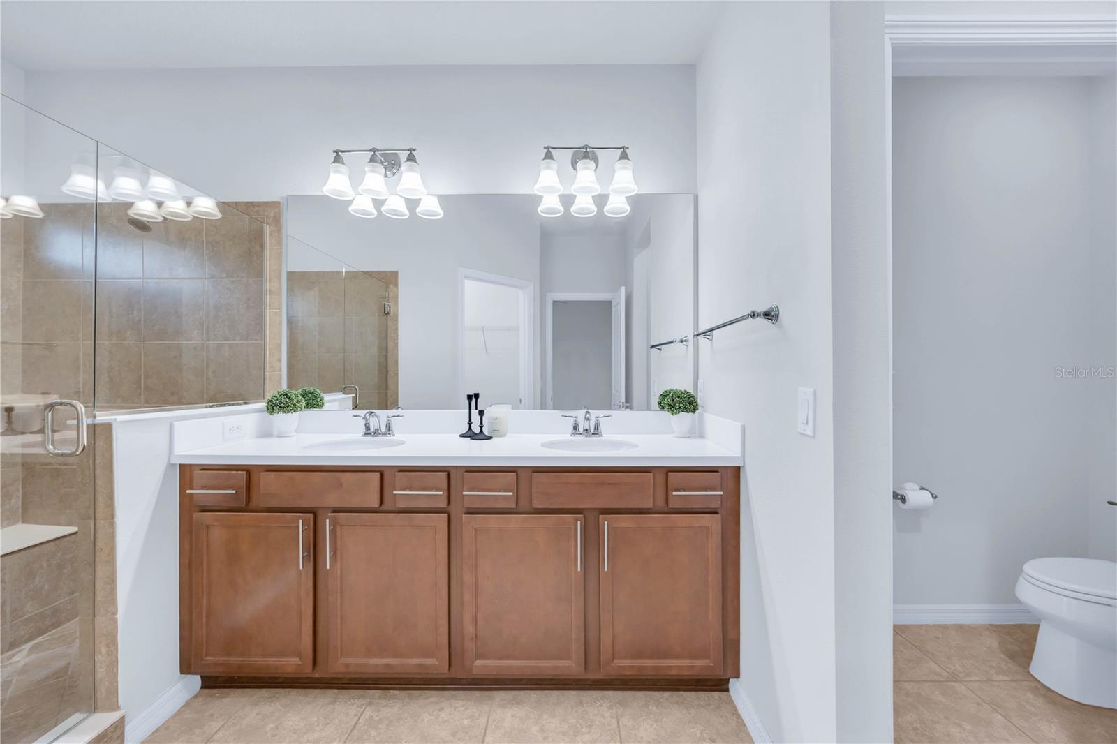 Image 23 of 44 For 7179 Spring Park Drive