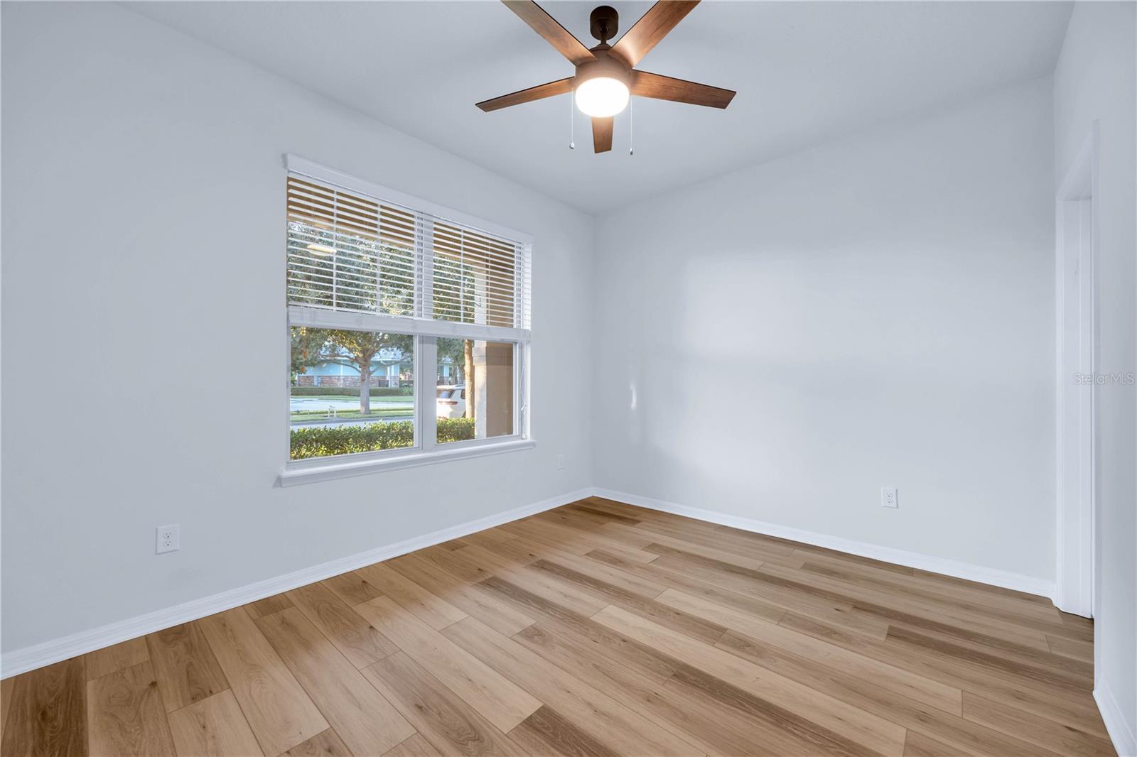 Image 6 of 44 For 7179 Spring Park Drive