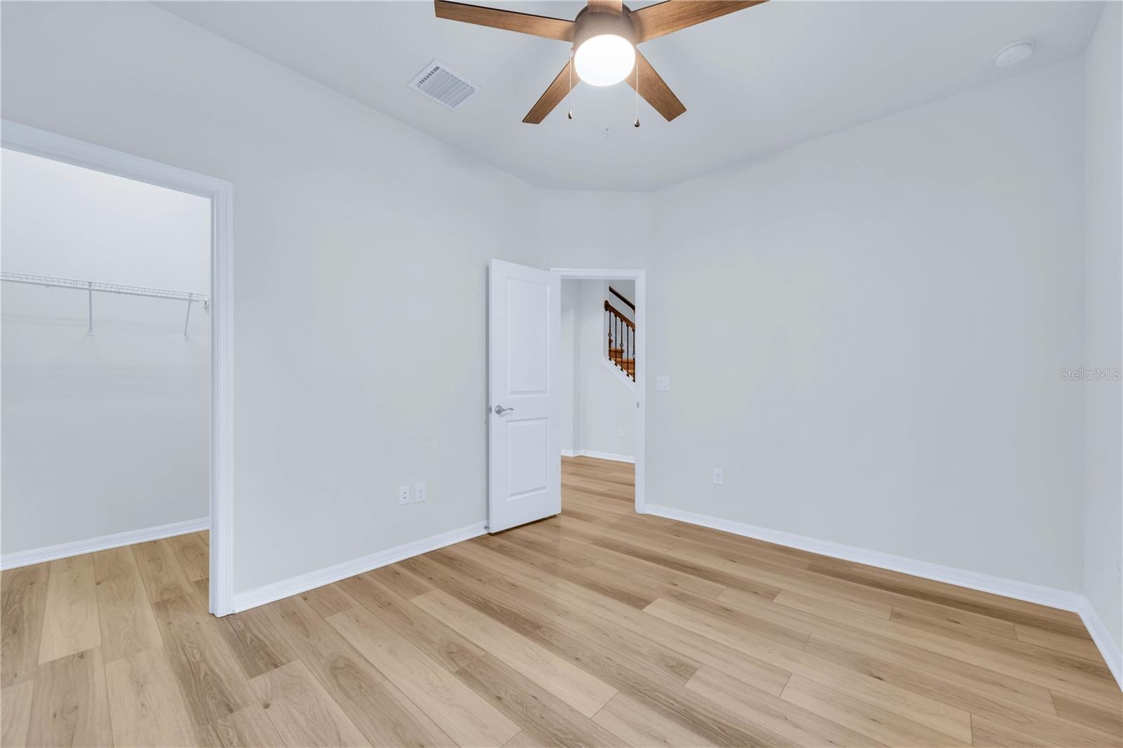 Image 7 of 44 For 7179 Spring Park Drive