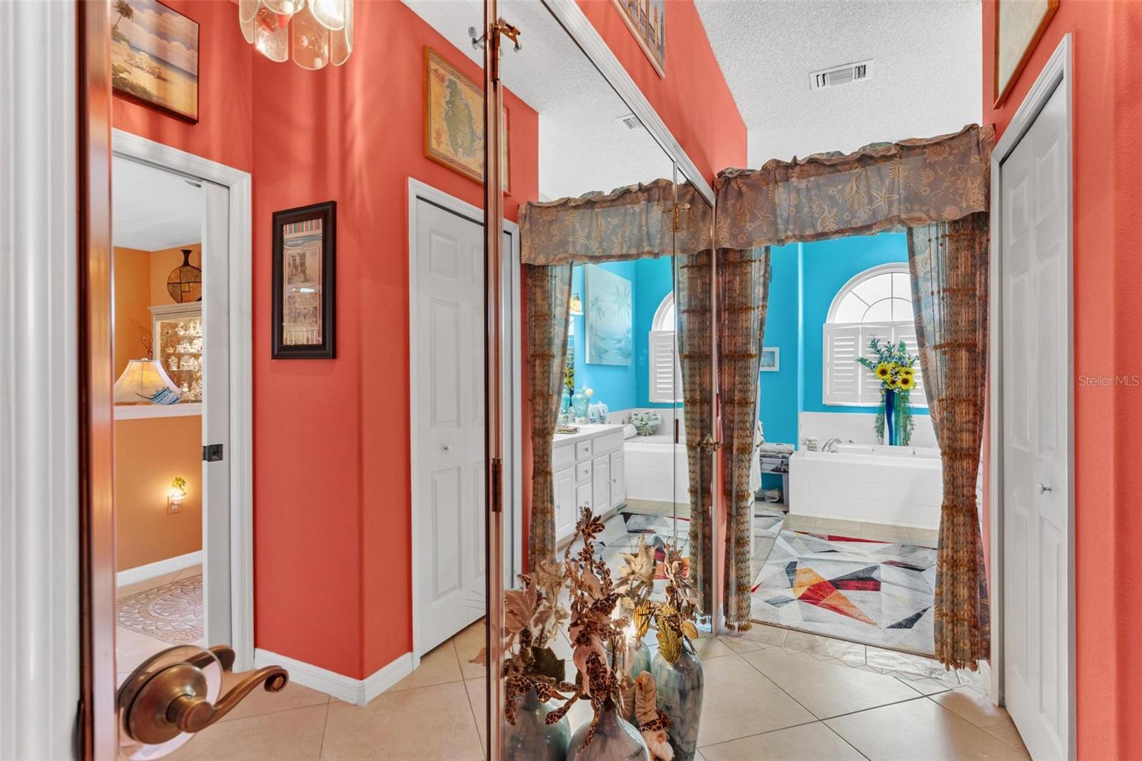 Image 30 of 52 For 818 Forest Breeze Path