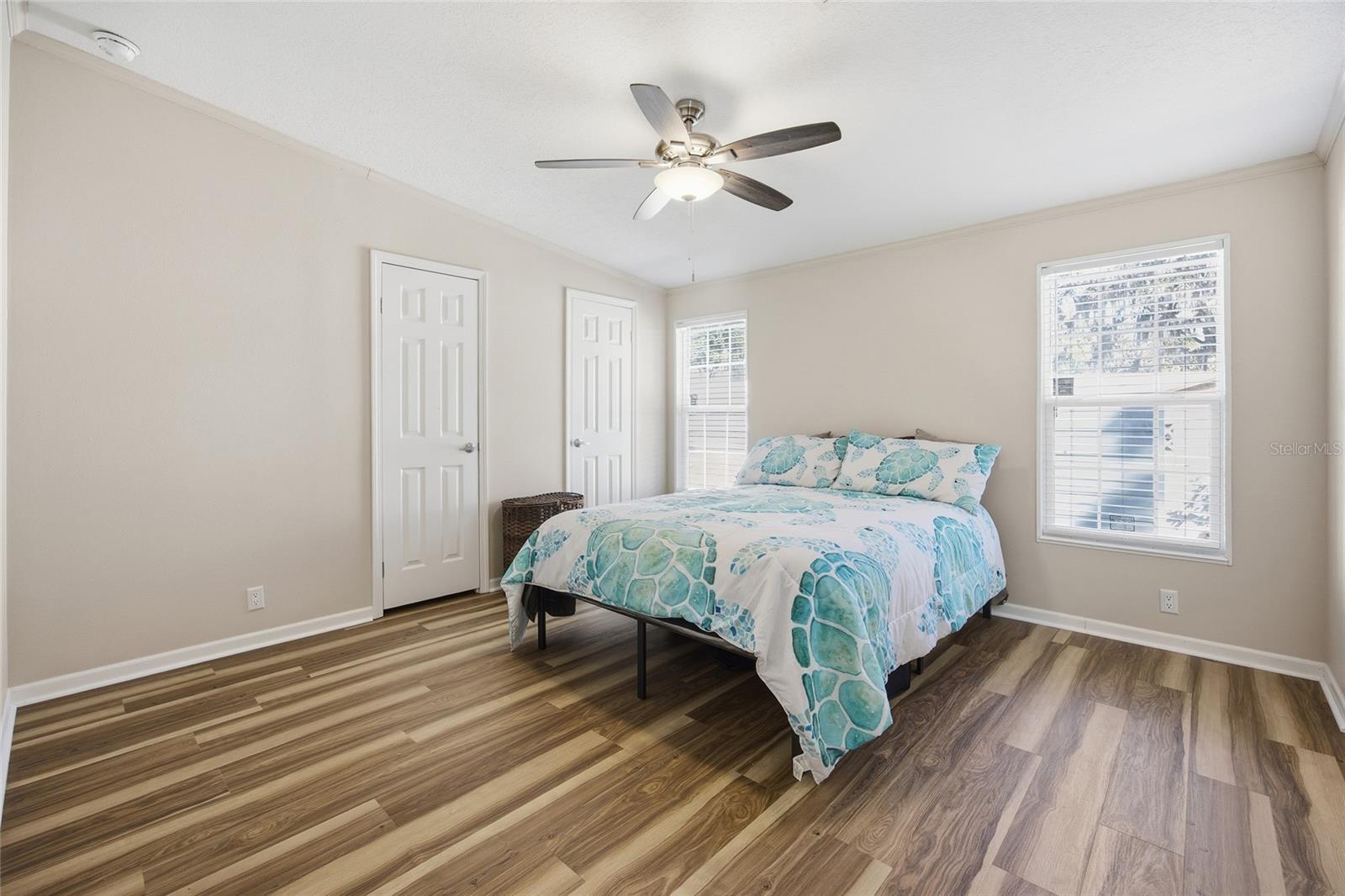 Image 14 of 33 For 3896 Picciola Road 532