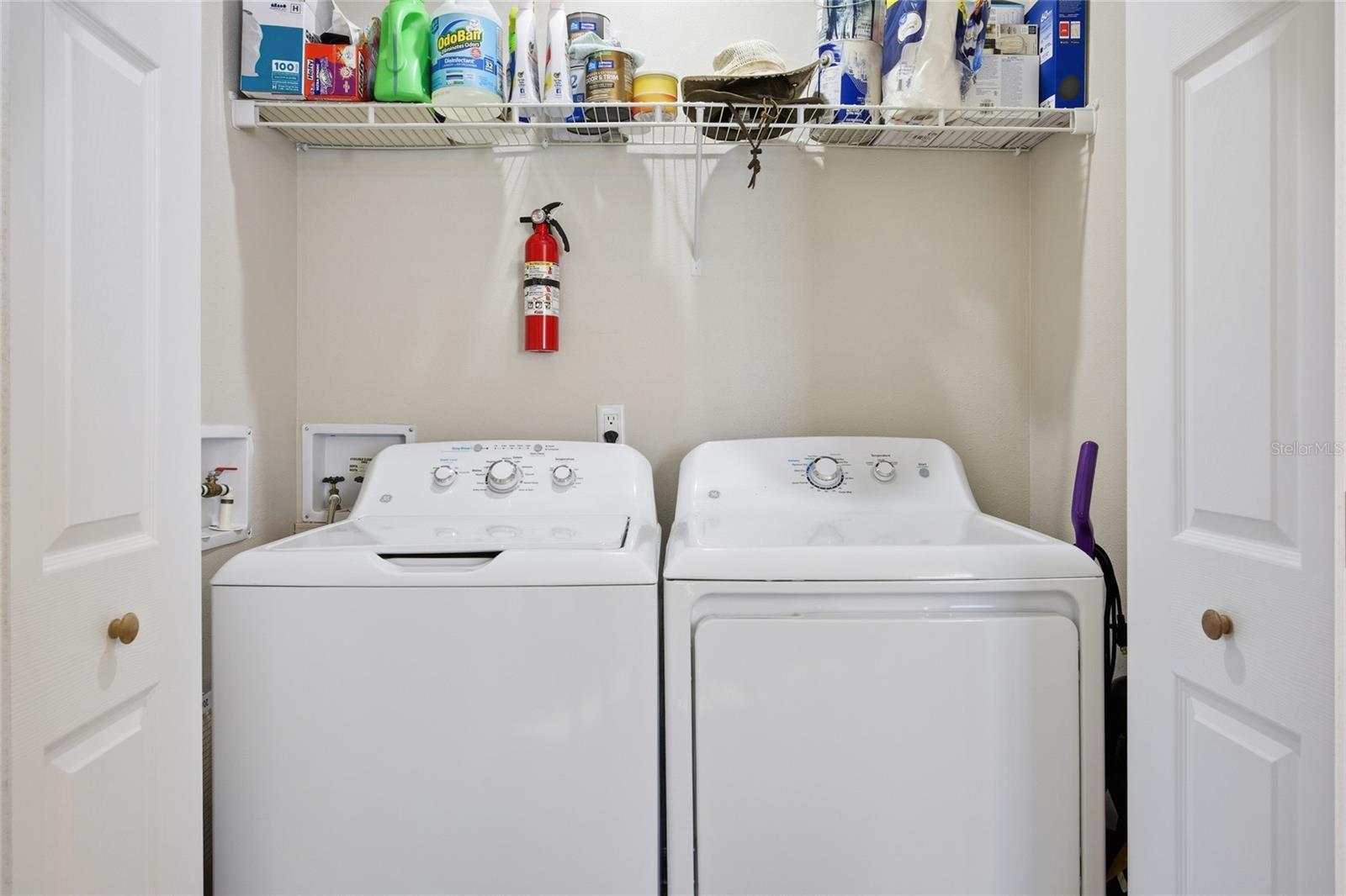 Image 19 of 33 For 3896 Picciola Road 532