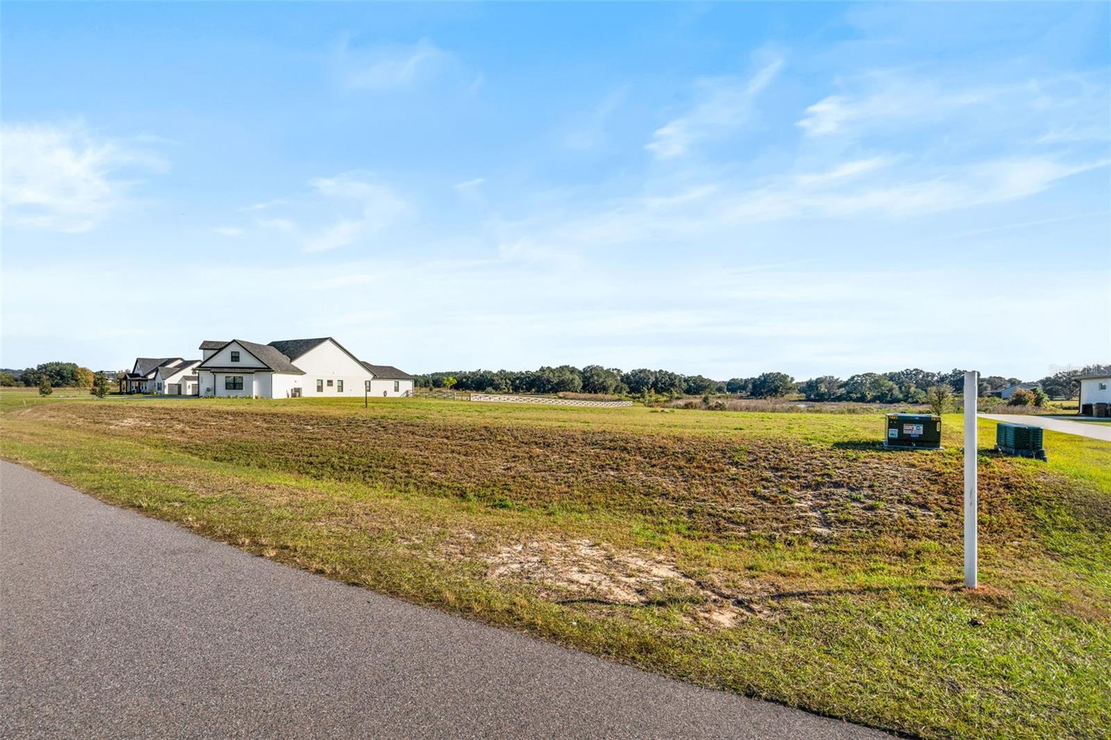 Image 11 of 13 For 9065 Oakheart Lane