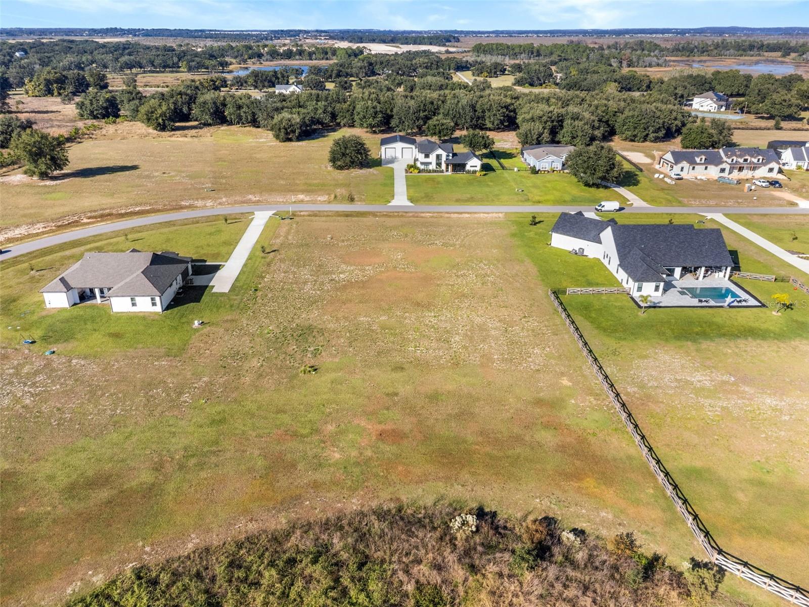 Image 2 of 13 For 9065 Oakheart Lane