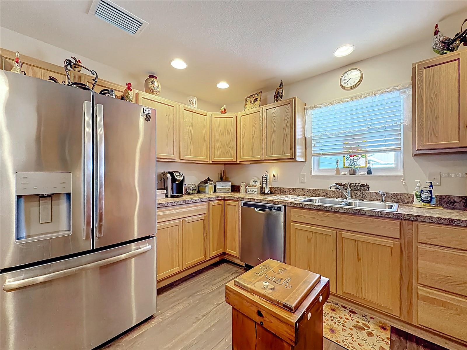 Image 13 of 56 For 3531 Thorne Path