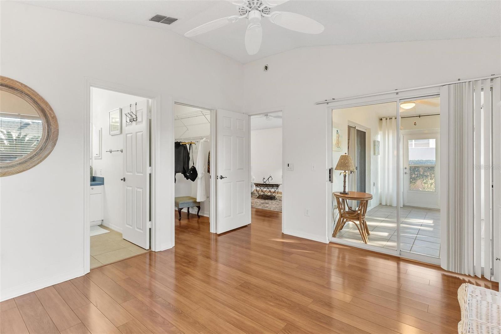 Image 23 of 49 For 870 Trevino Terrace