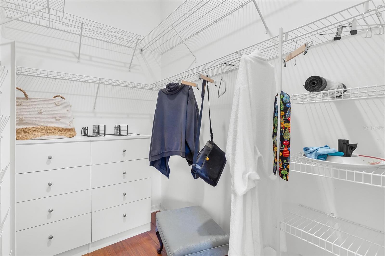 Image 25 of 49 For 870 Trevino Terrace