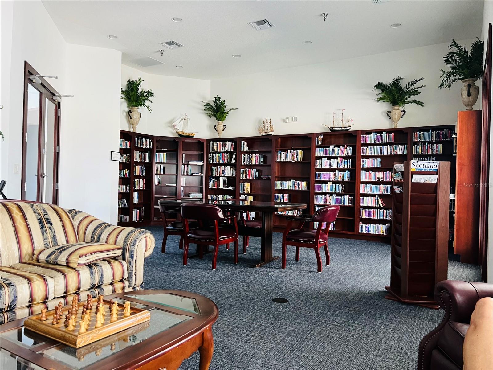 Image 24 of 36 For 5446 Sea Leopard Street