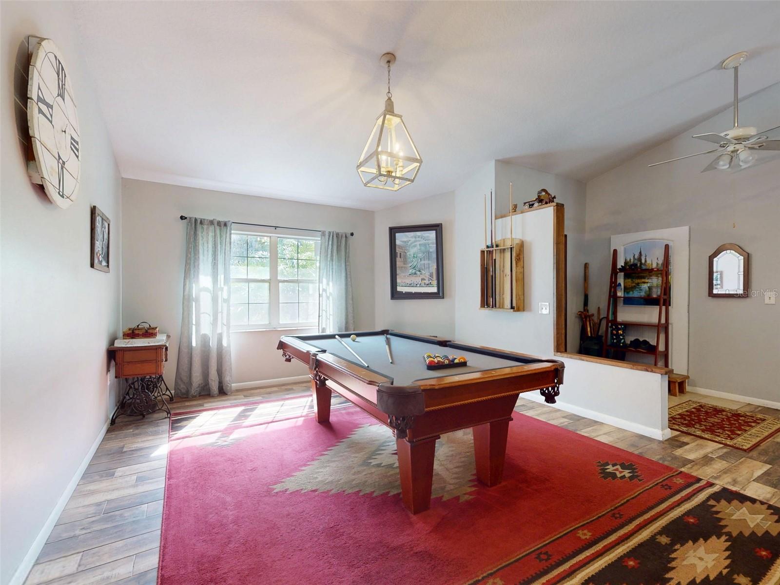 Image 11 of 100 For 3851 Thistlewood Way