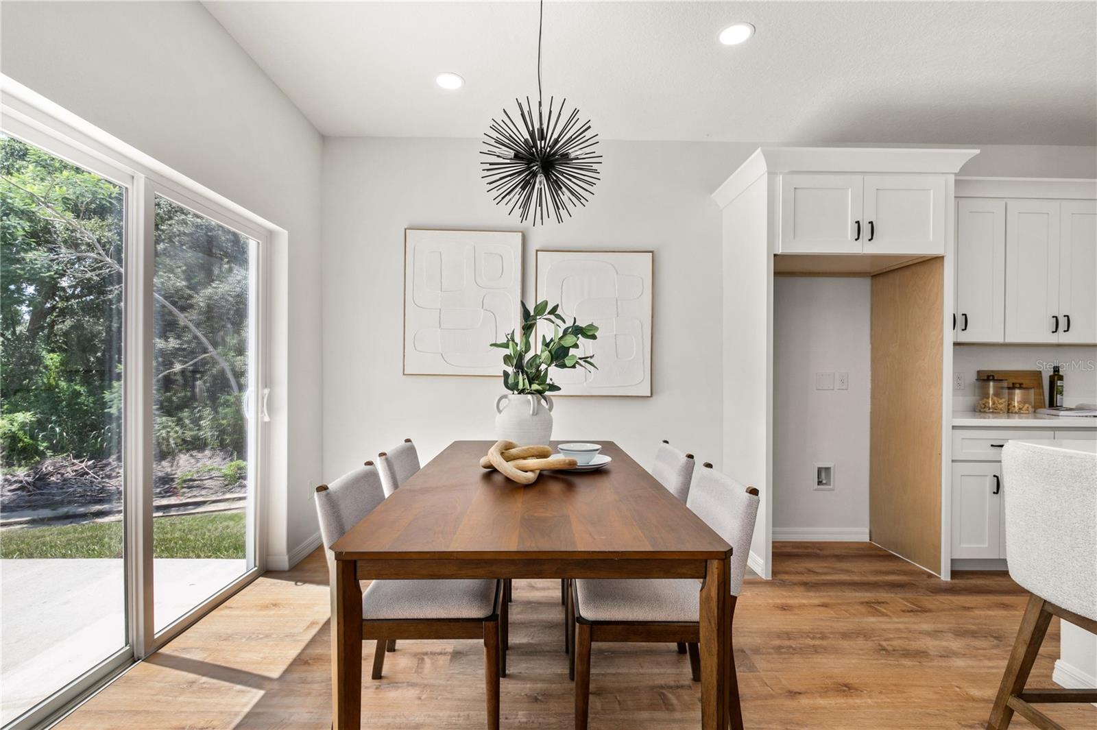 Image 10 of 28 For 652 Liberty Avenue