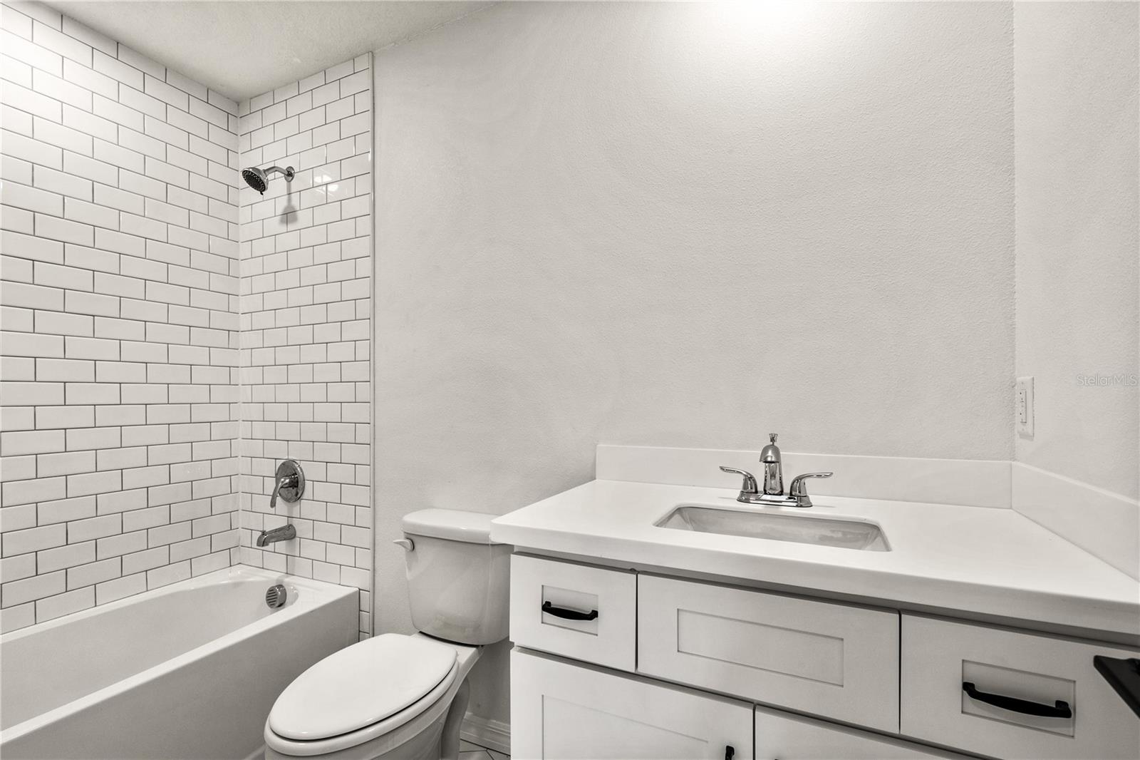 Image 19 of 28 For 652 Liberty Avenue