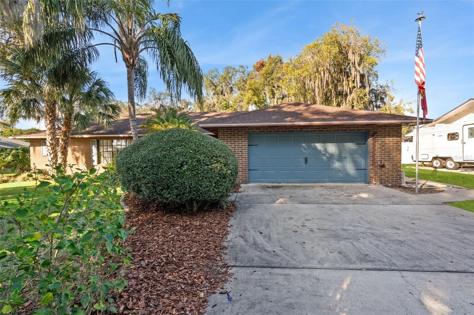 Image 10 of 55 For 5545 Oak Lane