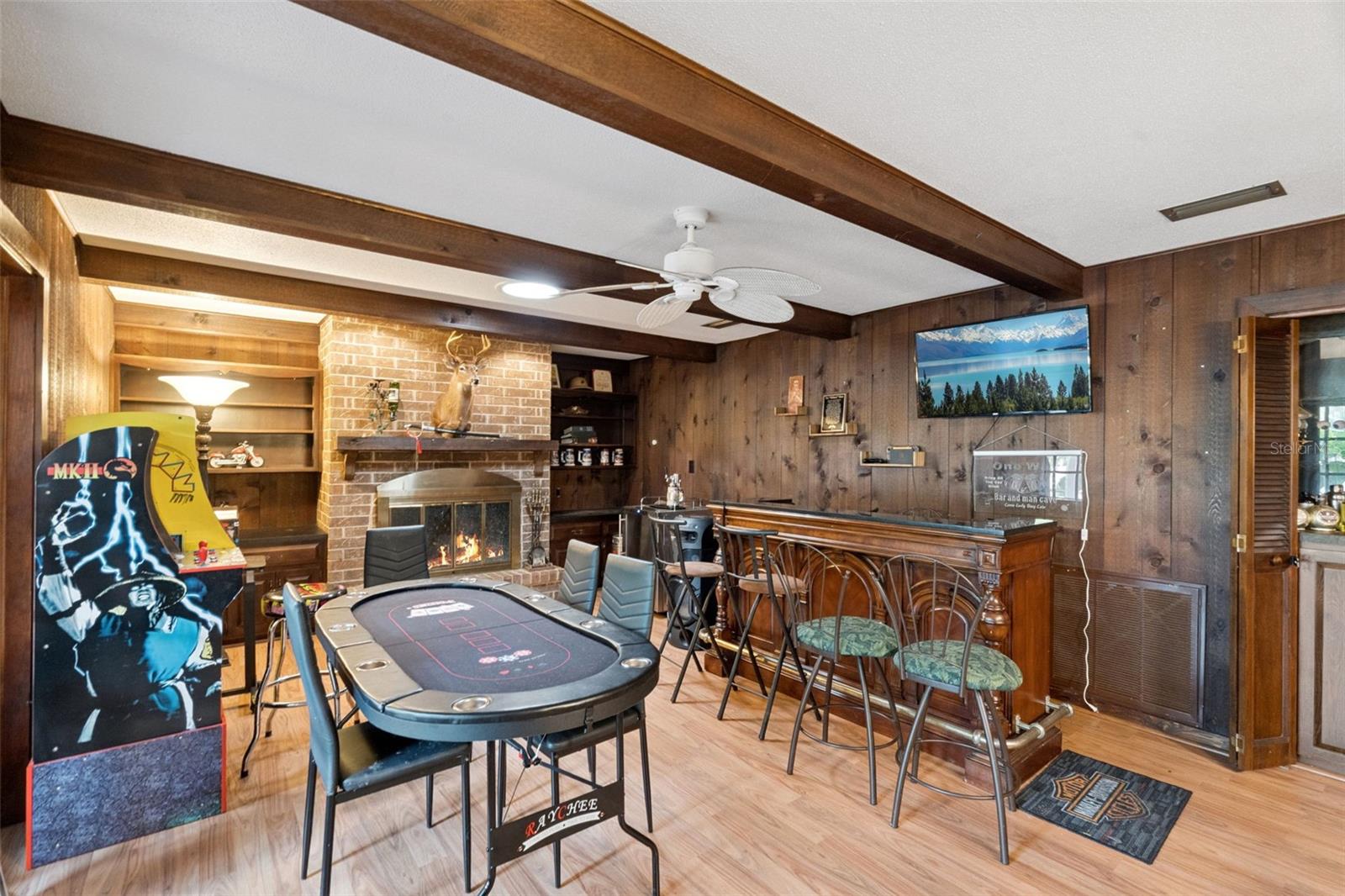 Image 20 of 55 For 5545 Oak Lane