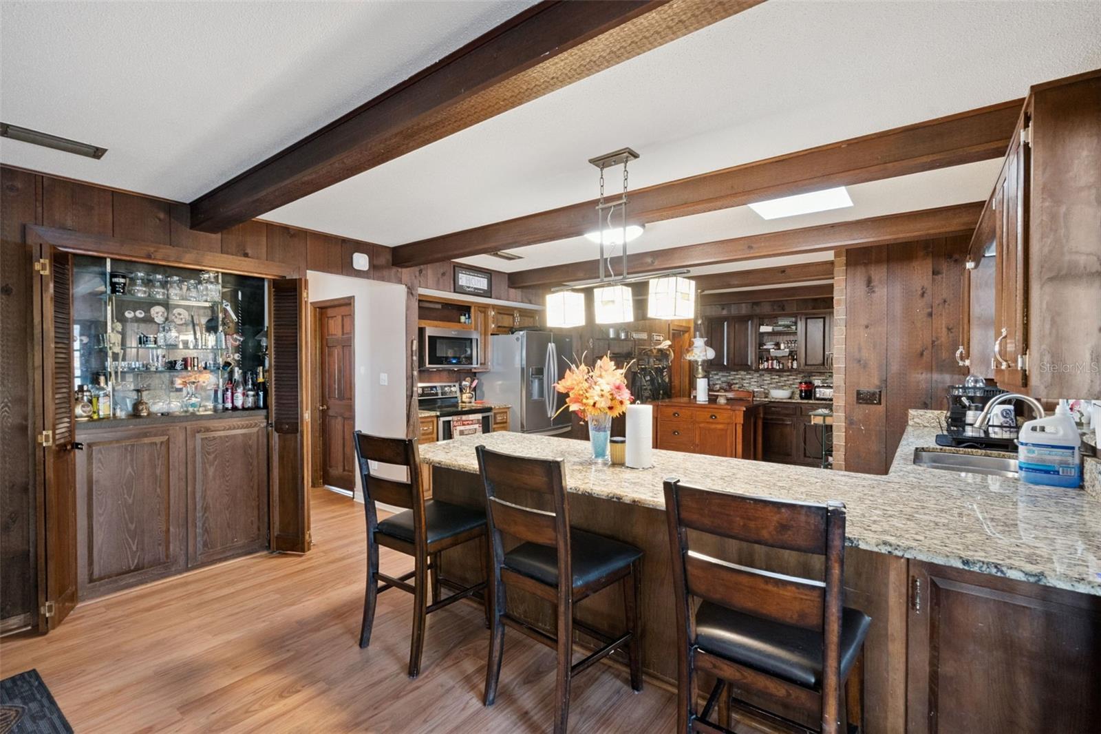 Image 24 of 55 For 5545 Oak Lane