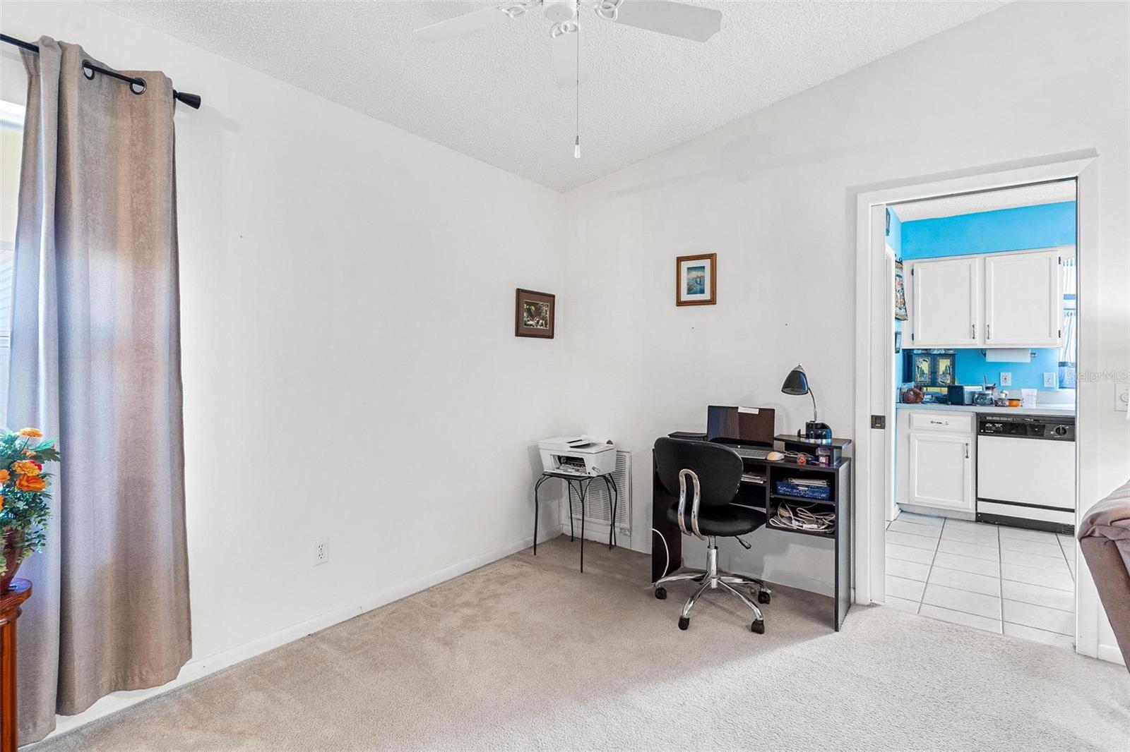 Image 13 of 41 For 32819 Timberwood Drive