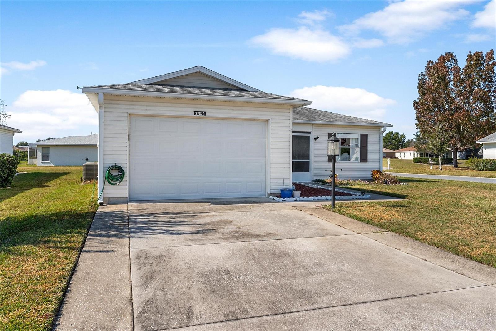 Image 5 of 41 For 32819 Timberwood Drive