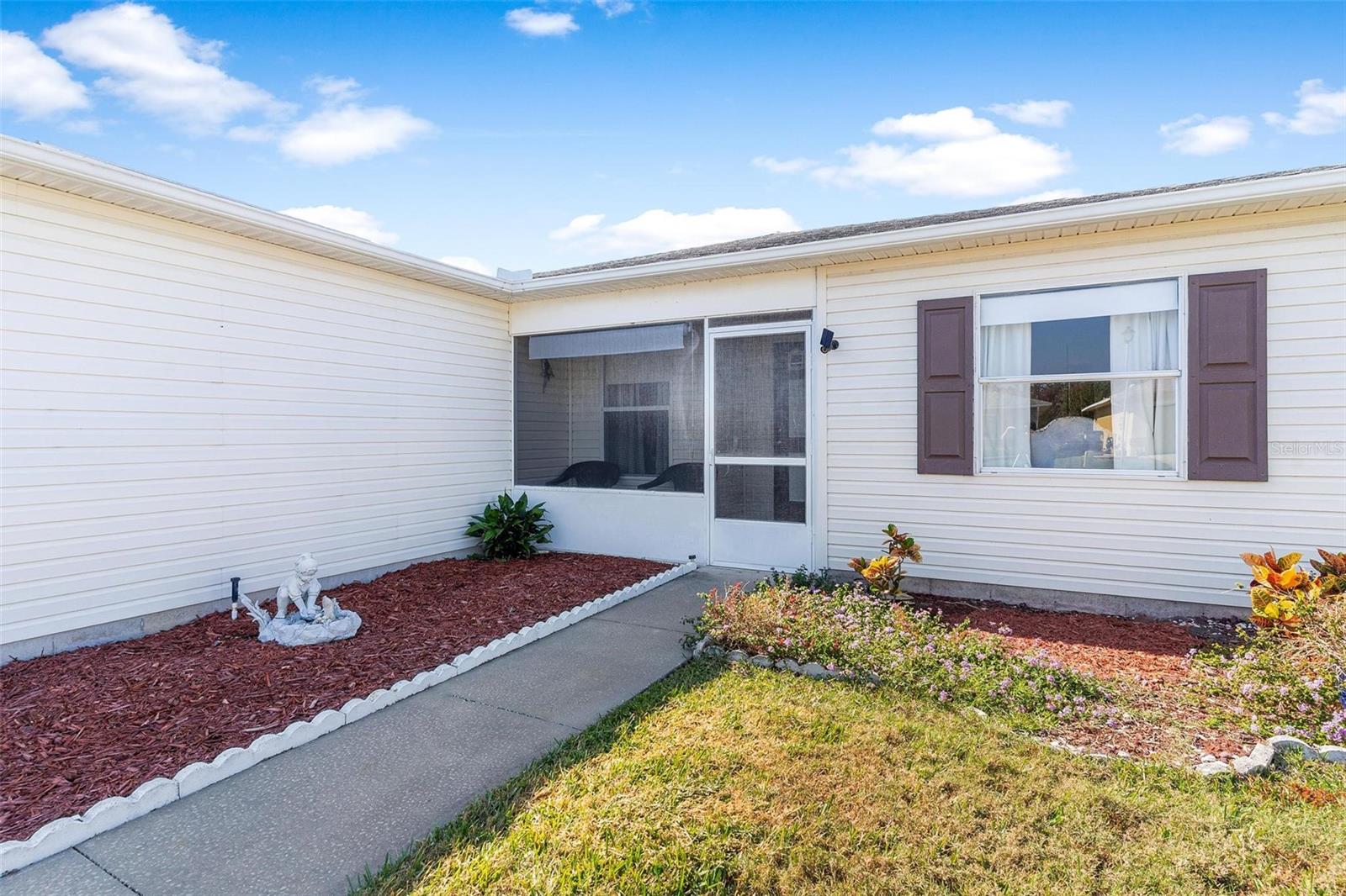 Image 6 of 41 For 32819 Timberwood Drive