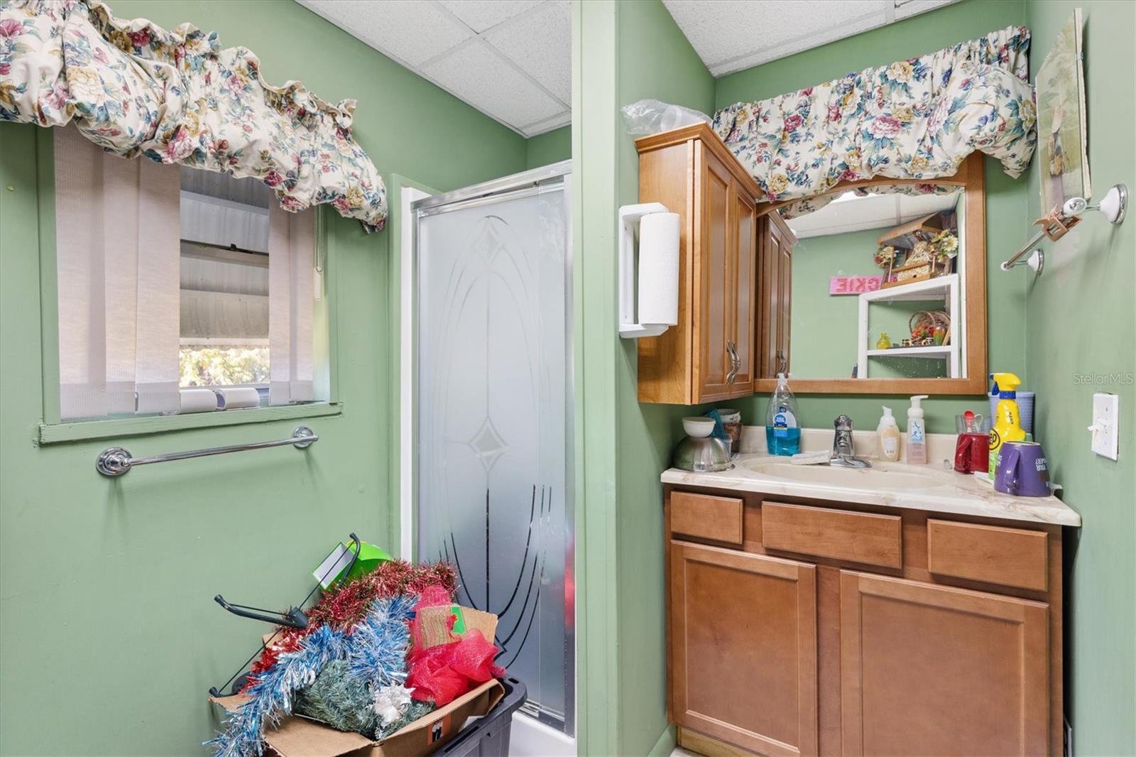 Image 14 of 34 For 609 Old Wire Road