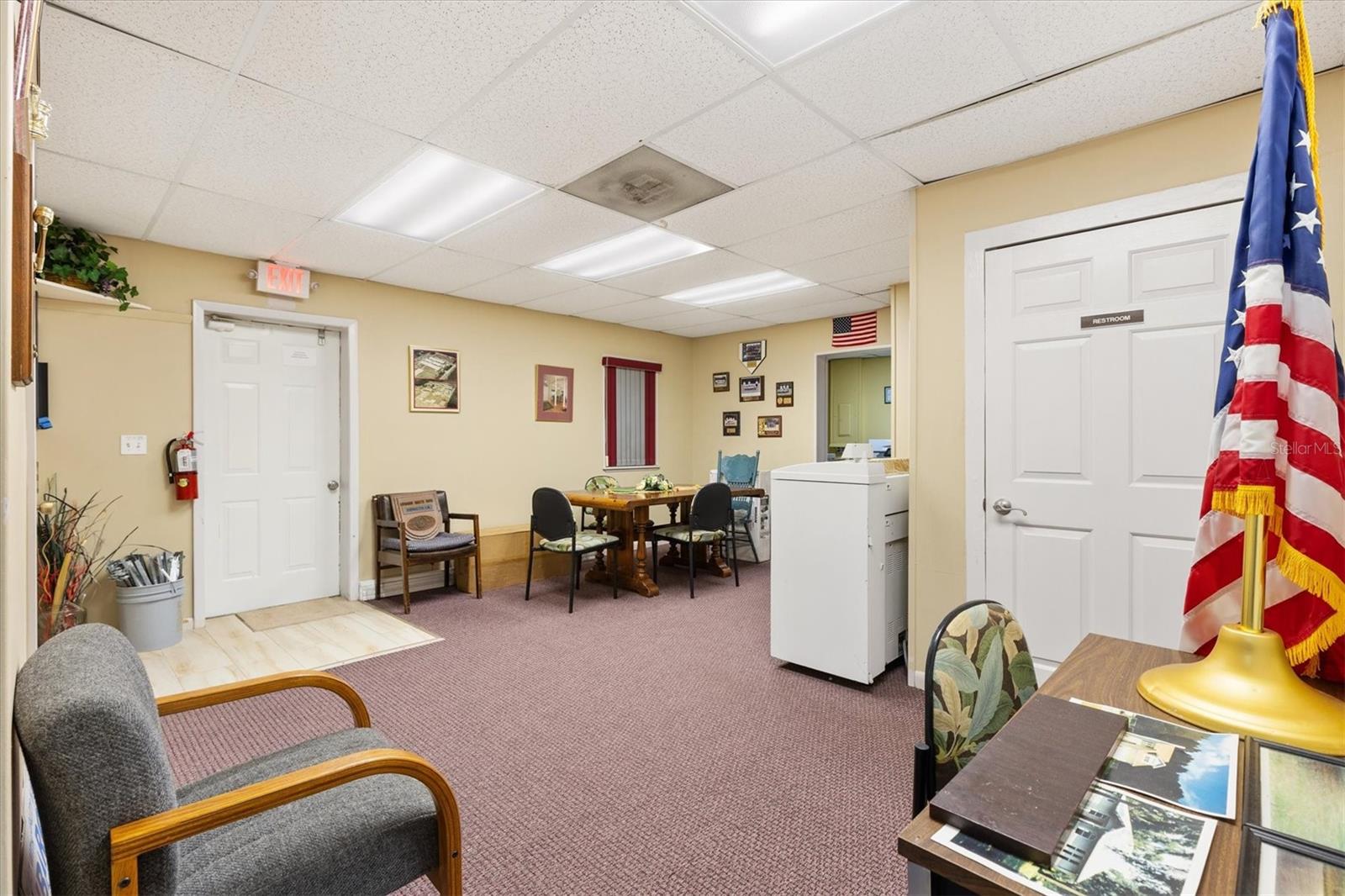 Image 20 of 34 For 609 Old Wire Road