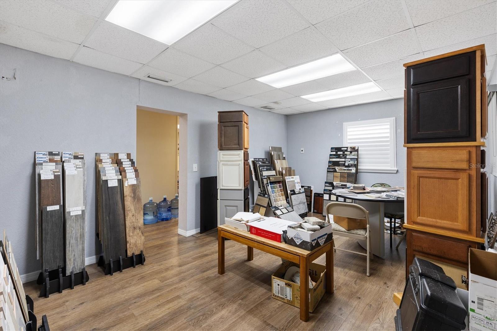 Image 25 of 34 For 609 Old Wire Road