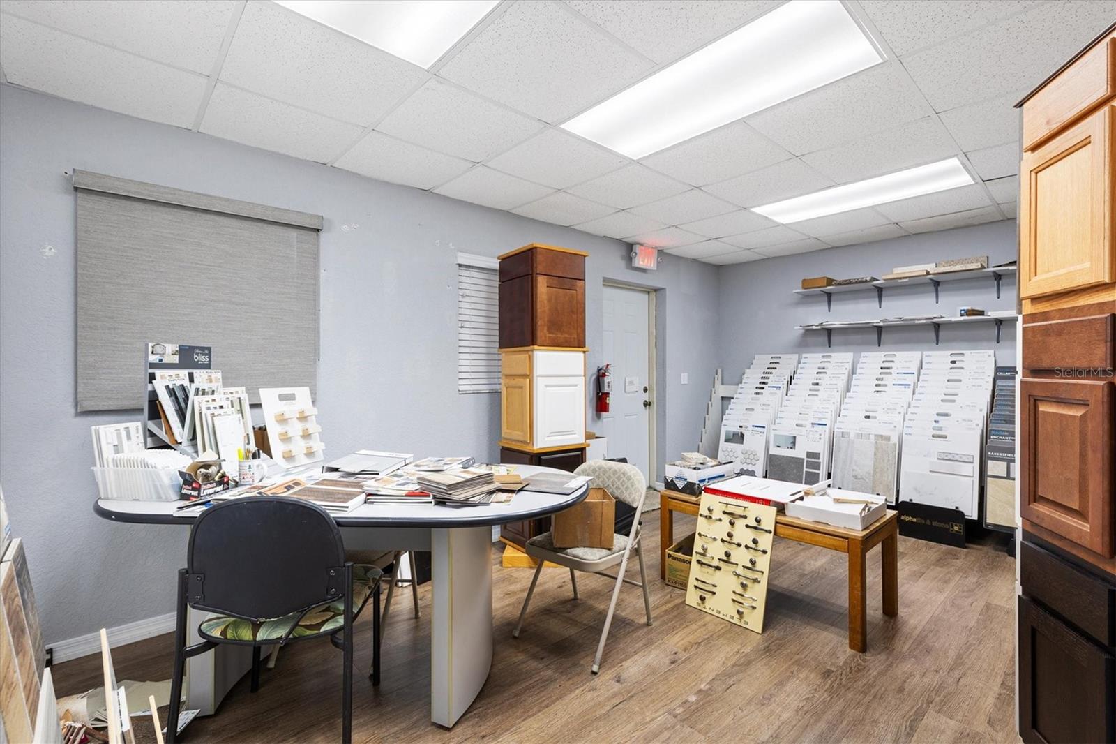 Image 26 of 34 For 609 Old Wire Road