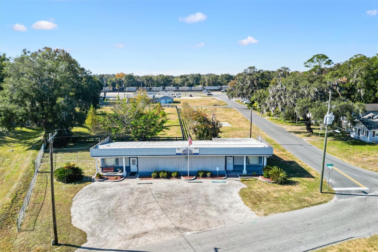 Image 29 of 34 For 609 Old Wire Road