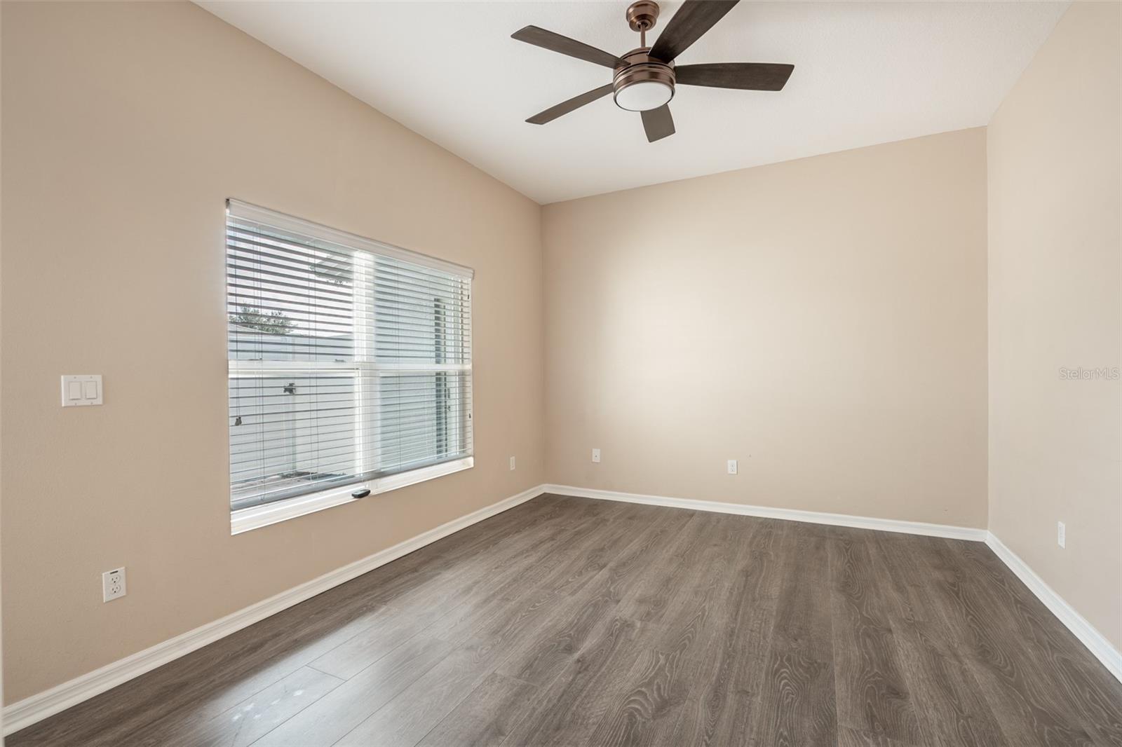 Image 14 of 58 For 509 Juniper Springs Drive