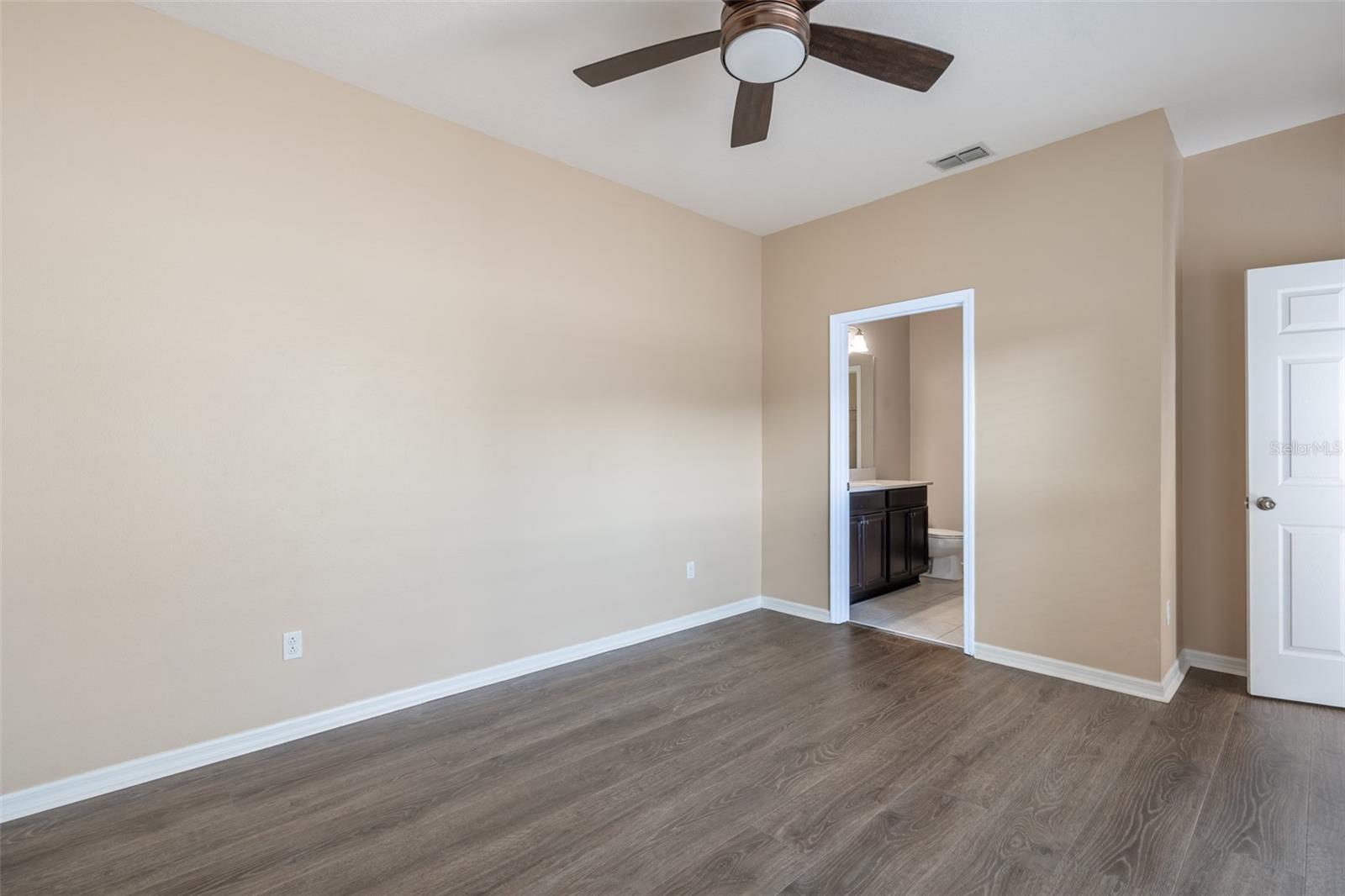 Image 15 of 58 For 509 Juniper Springs Drive