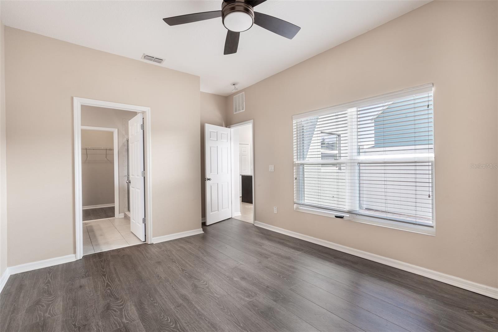 Image 16 of 58 For 509 Juniper Springs Drive