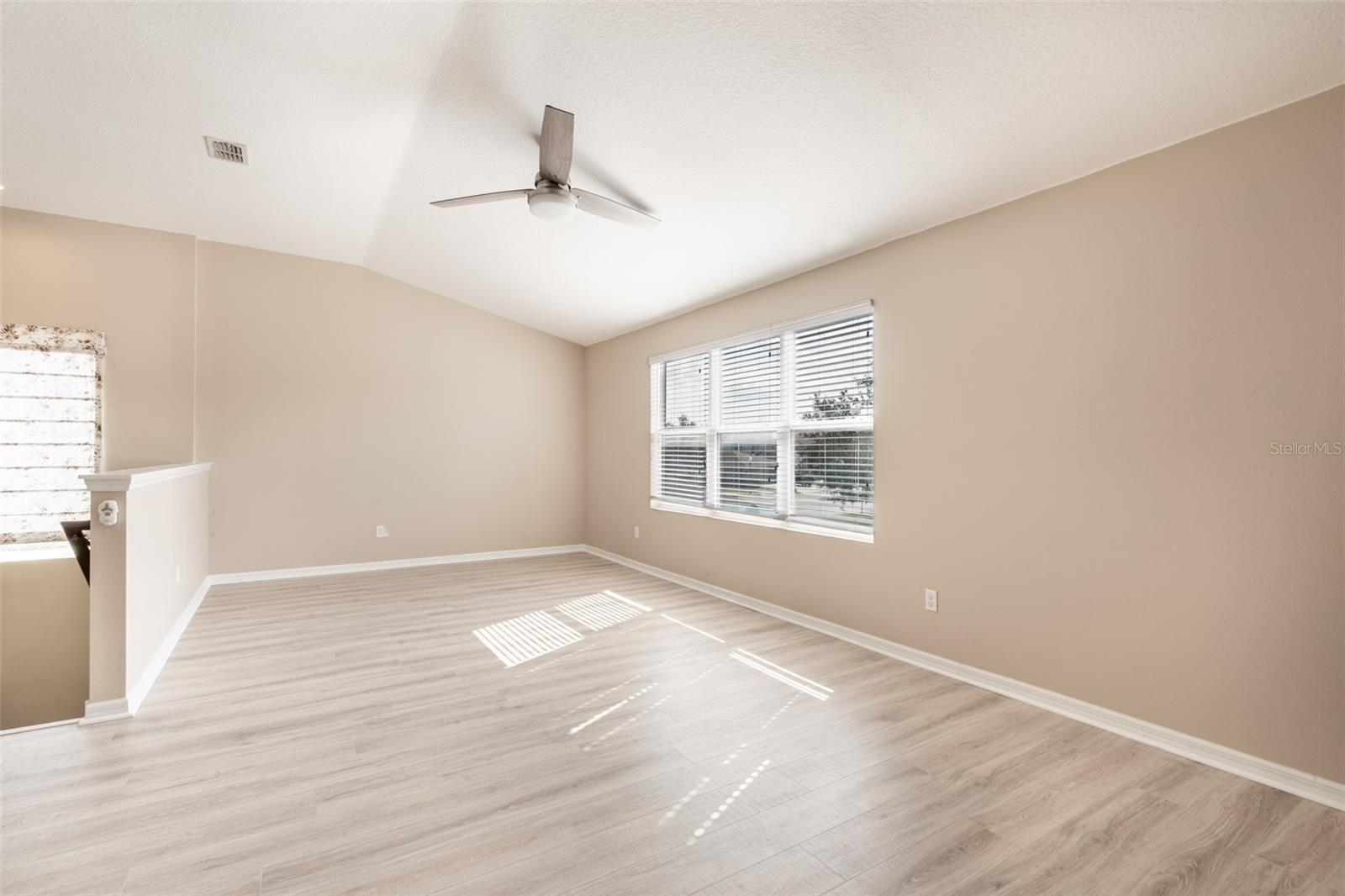 Image 18 of 58 For 509 Juniper Springs Drive