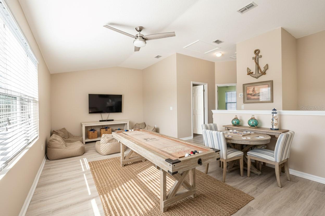 Image 20 of 58 For 509 Juniper Springs Drive