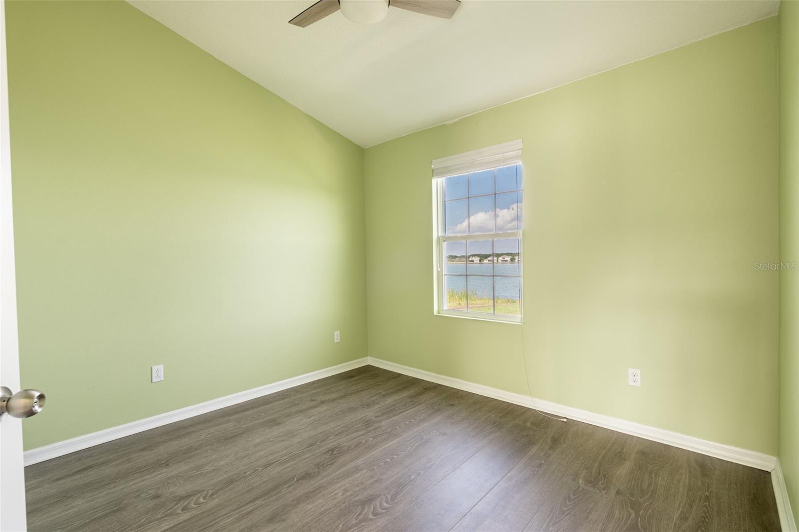 Image 24 of 58 For 509 Juniper Springs Drive