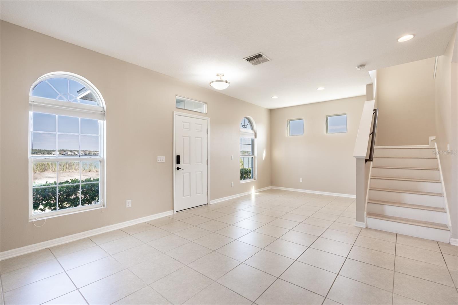 Image 4 of 58 For 509 Juniper Springs Drive