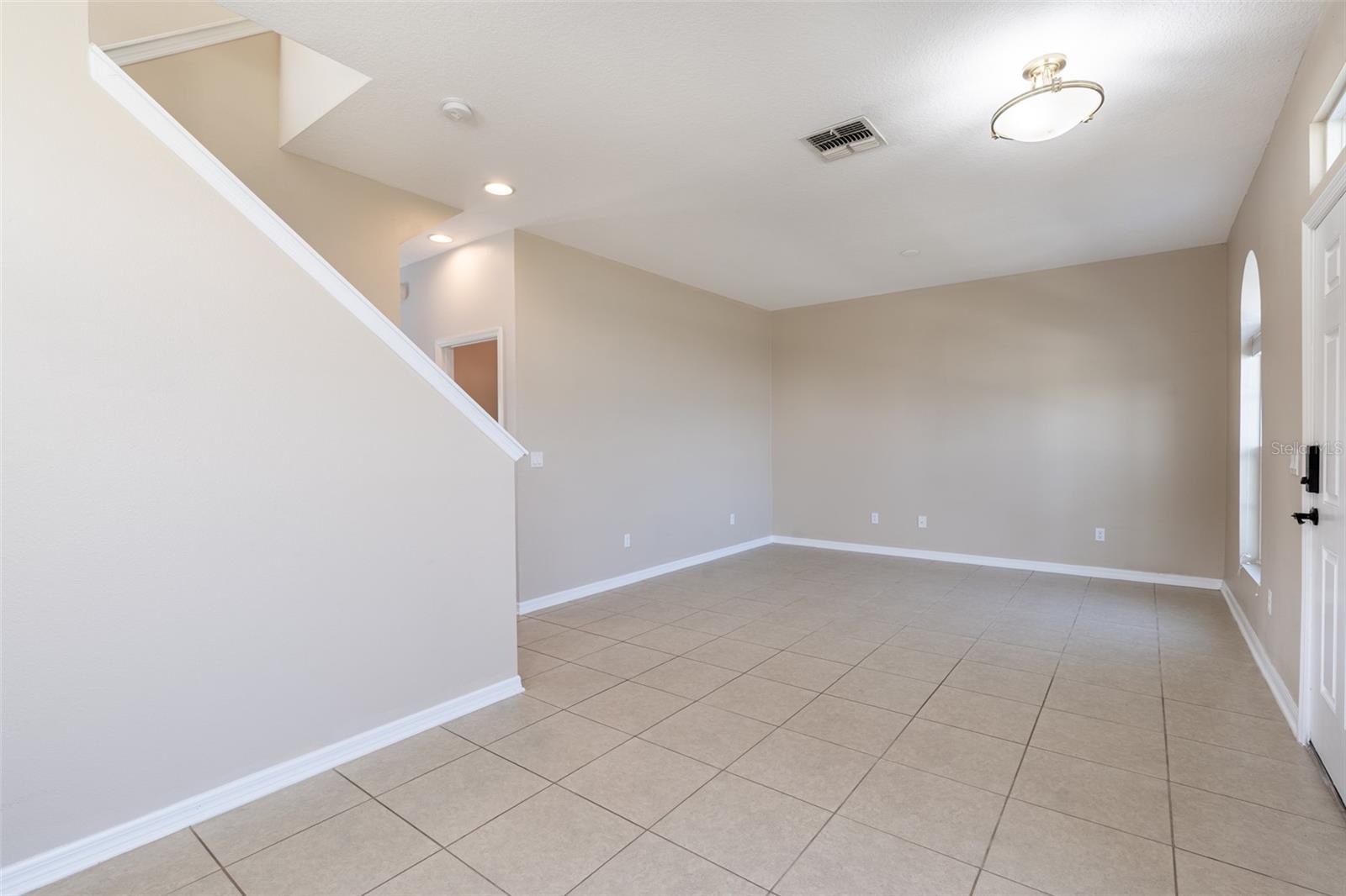 Image 5 of 58 For 509 Juniper Springs Drive