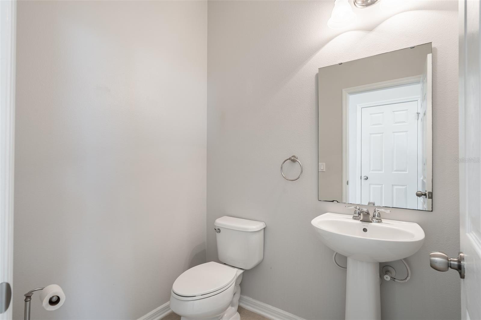 Image 9 of 58 For 509 Juniper Springs Drive