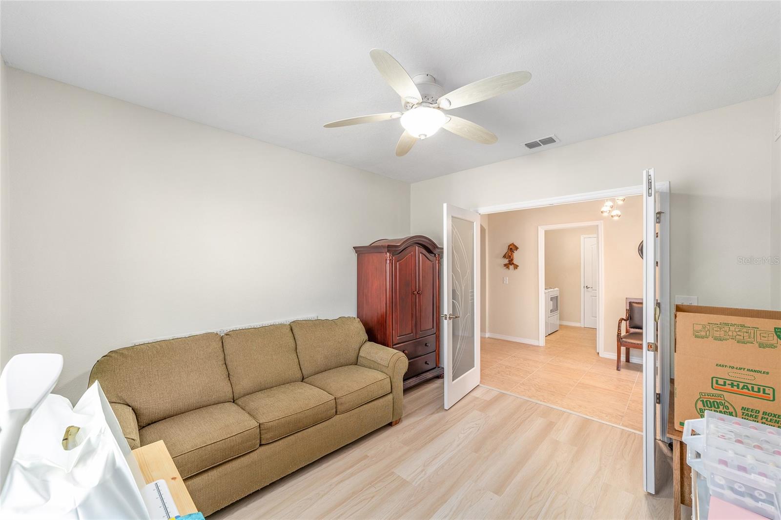 Image 28 of 58 For 26555 Manassas Drive