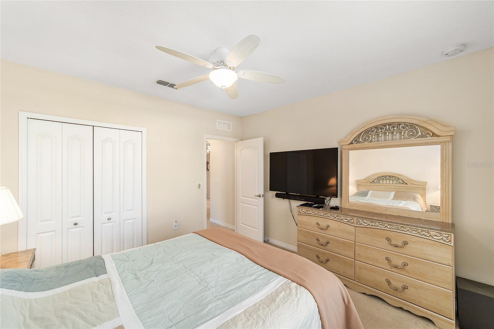 Image 29 of 58 For 26555 Manassas Drive