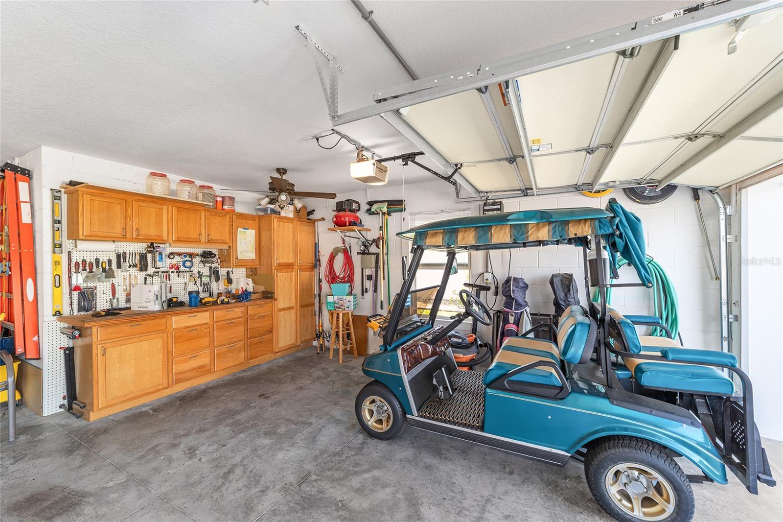 Image 39 of 58 For 26555 Manassas Drive