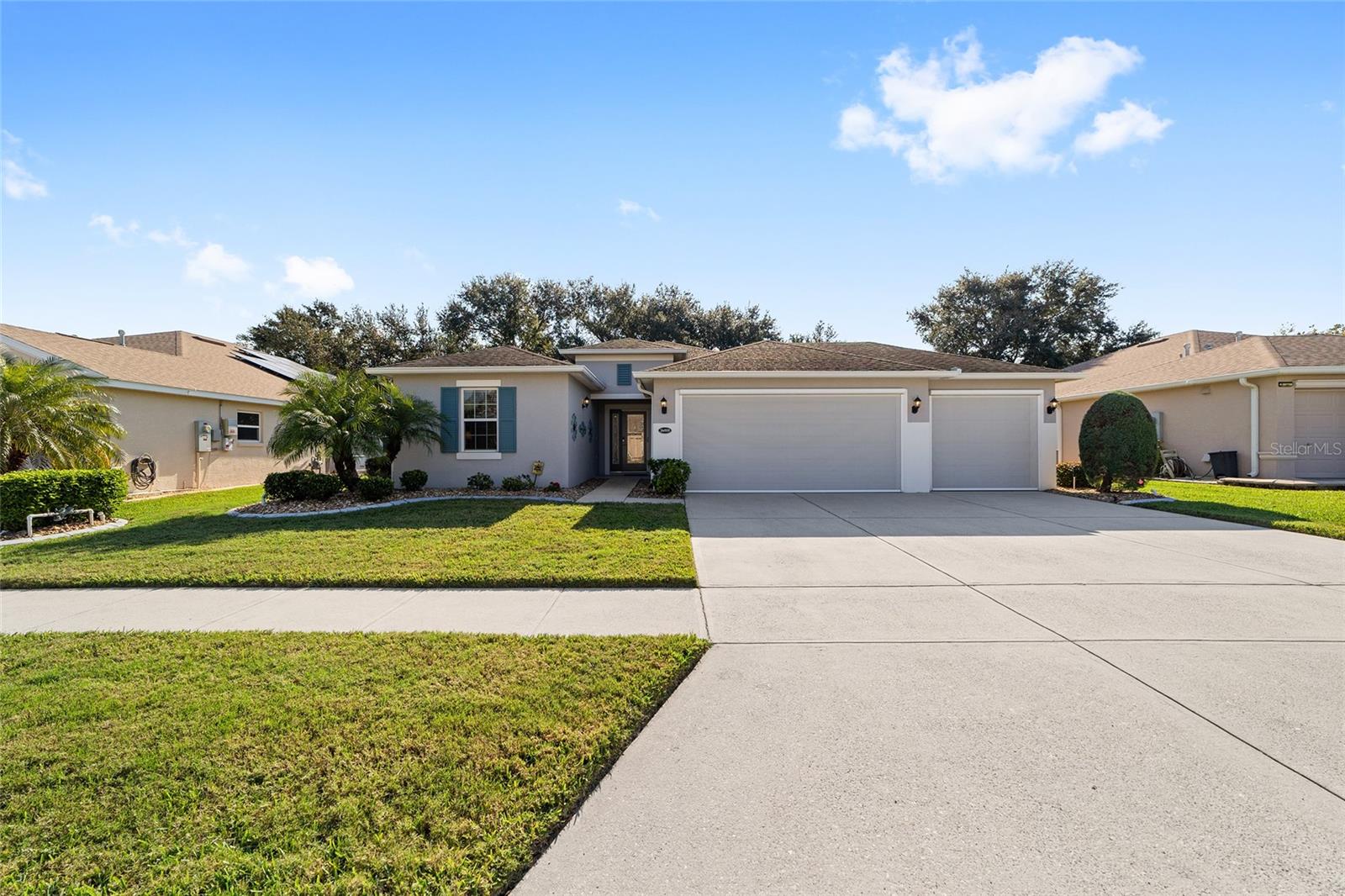 Image 4 of 58 For 26555 Manassas Drive